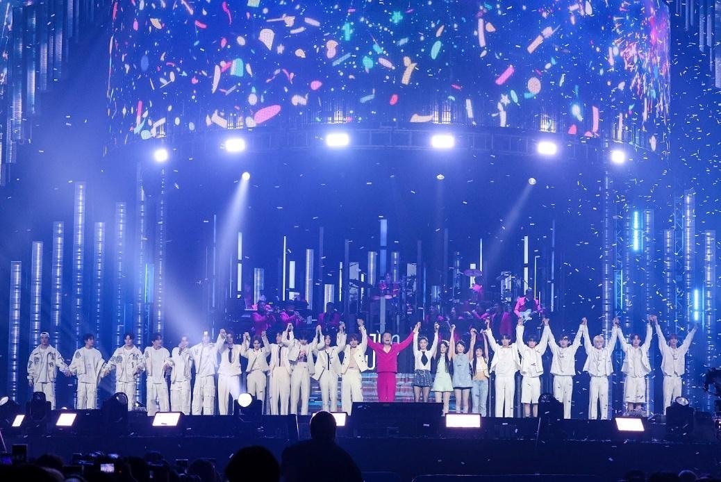 Previous Tribute Stage performances at Weverse Con Festival