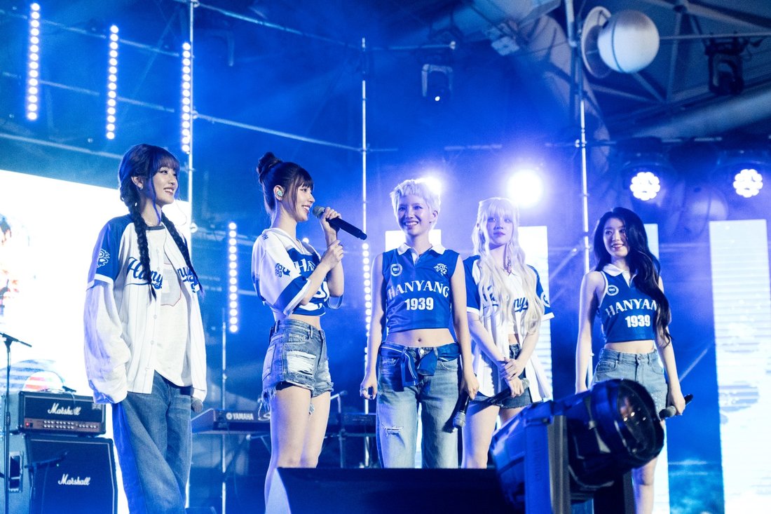 GIDLE performs at Yonsei University festival