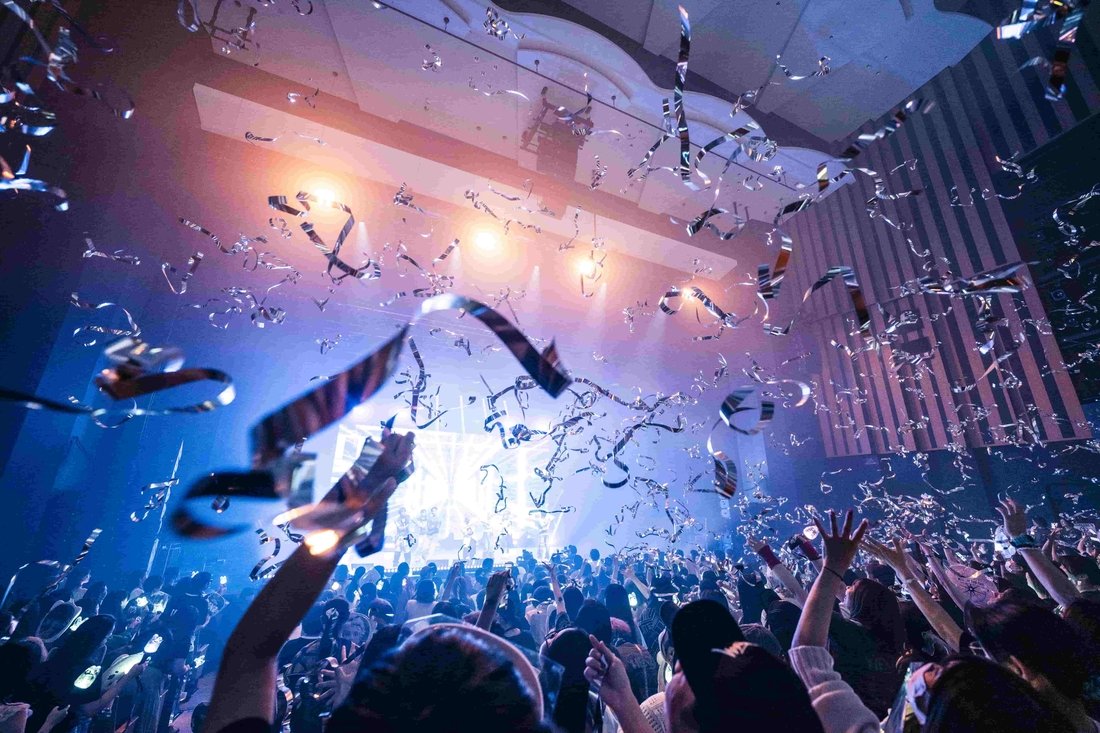 NEXZ showcases new tracks and unique performances on tour. (Source: JYP Entertainment/Sony Music Labels Inc.)